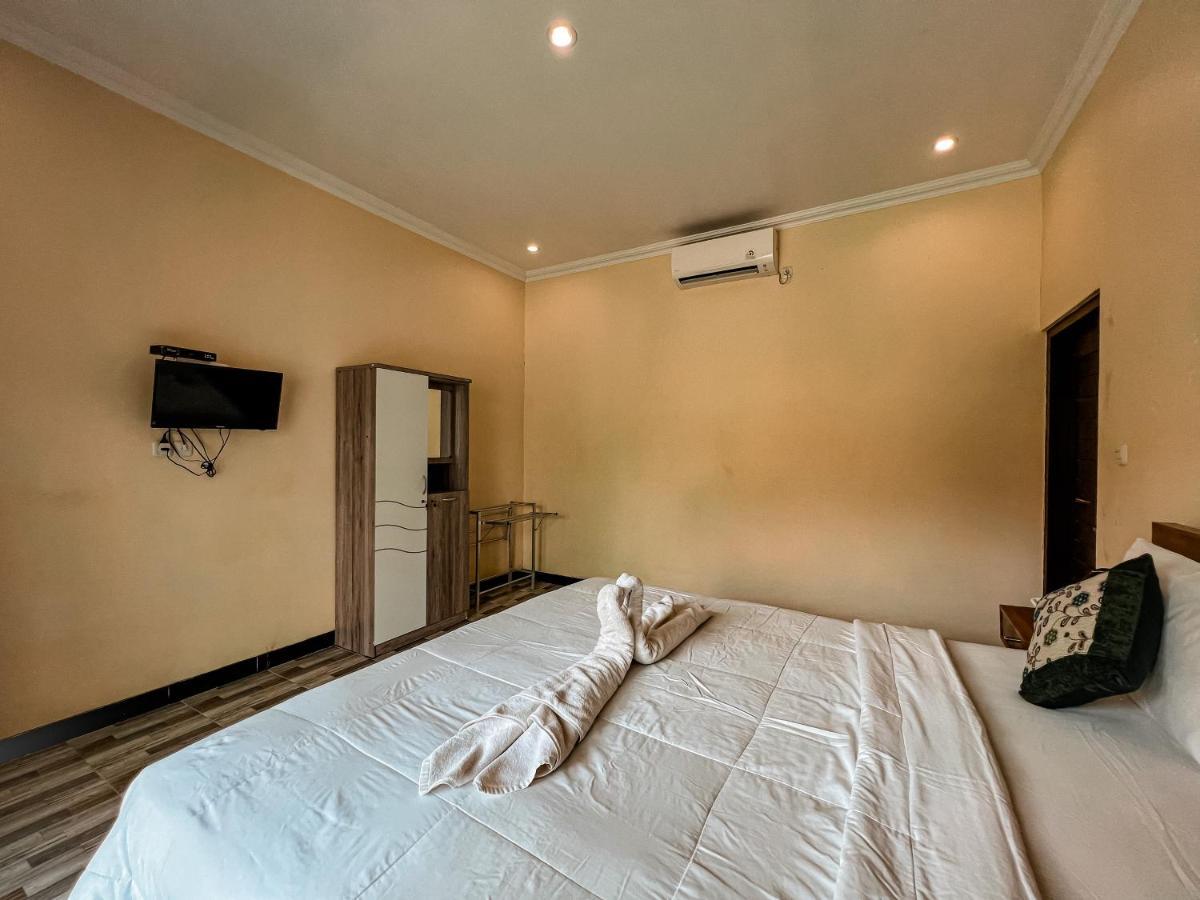 Gayatri Bungalows Batununggul 외부 사진