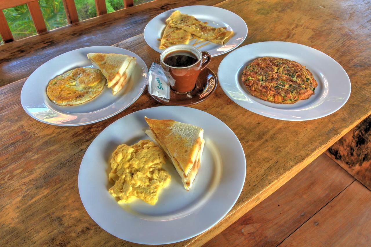 Gayatri Bungalows Batununggul 외부 사진